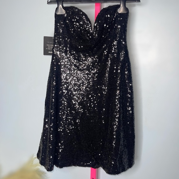 Charlotte Russe Dresses & Skirts - Charlotte Russe Black Sequin Strapless Dress size Medium